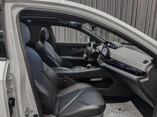 Changan UNI-V I с пробегом 2023 года, цена 2 390 000 рублей, 22700 км, лифтбек, Автокод Объявления
