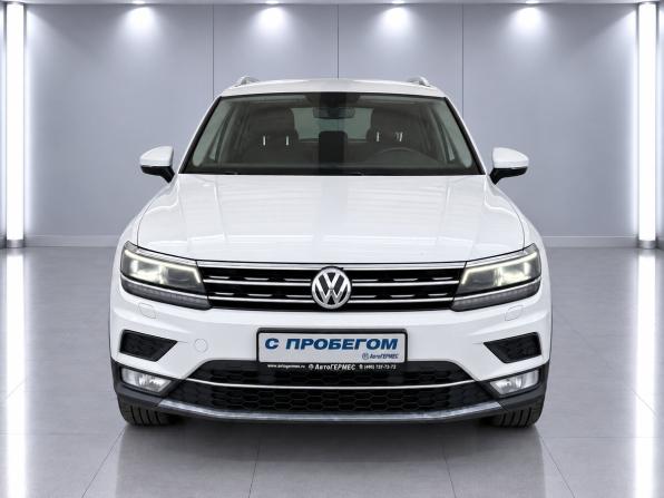 Volkswagen Tiguan II с пробегом 2017 года, цена 1 825 000 рублей, 233561 км, внедорожник, Автокод Объявления