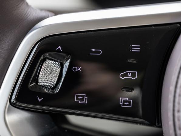 Hongqi HQ9 с пробегом 2025 года, цена 7 350 000 рублей, 9 км, минивэн, Автокод Объявления