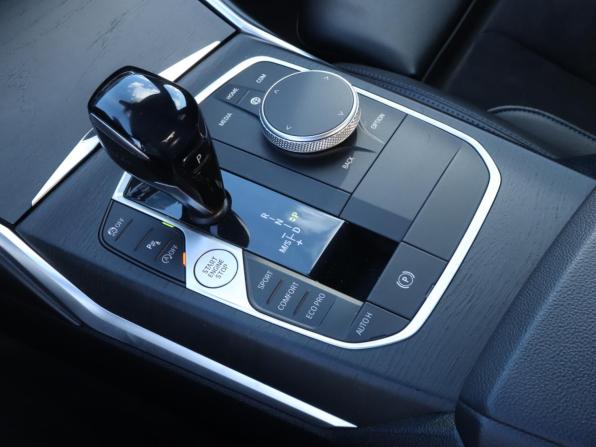 BMW 3 серии VII (G2x) с пробегом 2021 года, цена 3 990 000 рублей, 114145 км, седан, Автокод Объявления