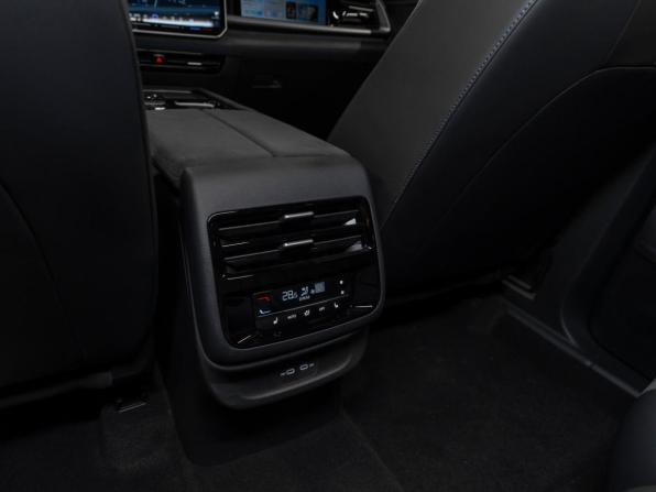 Volkswagen Teramont II (China Market) с пробегом 2026 года, цена 5 950 000 рублей, 50 км, внедорожник, Автокод Объявления