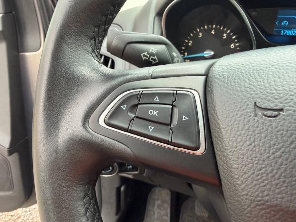 Ford Focus III Рестайлинг с пробегом 2015 года, цена 875 000 рублей, 170000 км, хэтчбек, Автокод Объявления