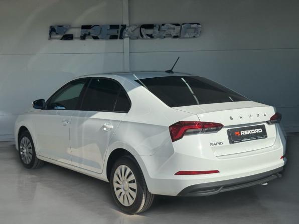 Skoda Rapid II с пробегом 2021 года, цена 1 629 000 рублей, 73735 км, лифтбек, Автокод Объявления