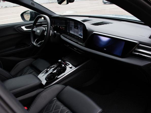Audi A5 III (B10) с пробегом 2025 года, цена 5 998 000 рублей, 16495 км, лифтбек, Автокод Объявления