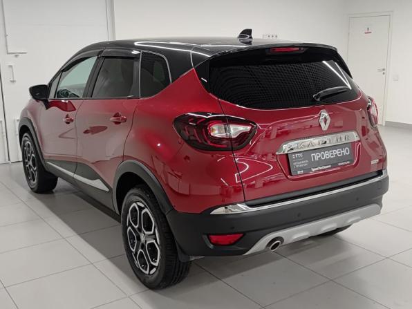 Renault Kaptur I Рестайлинг с пробегом 2021 года, цена 1 805 000 рублей, 65106 км, внедорожник, Автокод Объявления