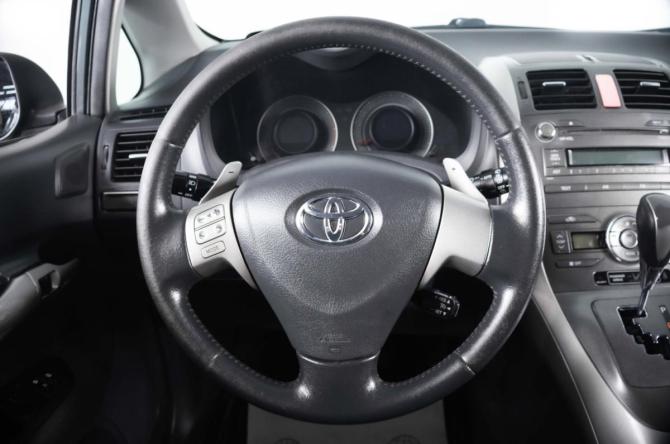 Toyota Auris I с пробегом 2007 года, цена 739 000 рублей, 210000 км, хэтчбек, Автокод Объявления