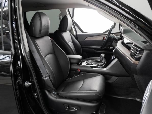Kia Mohave I Рестайлинг 2 с пробегом 2023 года, цена 5 300 000 рублей, 25089 км, внедорожник, Автокод Объявления