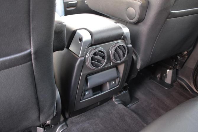 Land Rover Discovery IV Рестайлинг с пробегом 2014 года, цена 2 300 000 рублей, 219000 км, внедорожник, Автокод Объявления