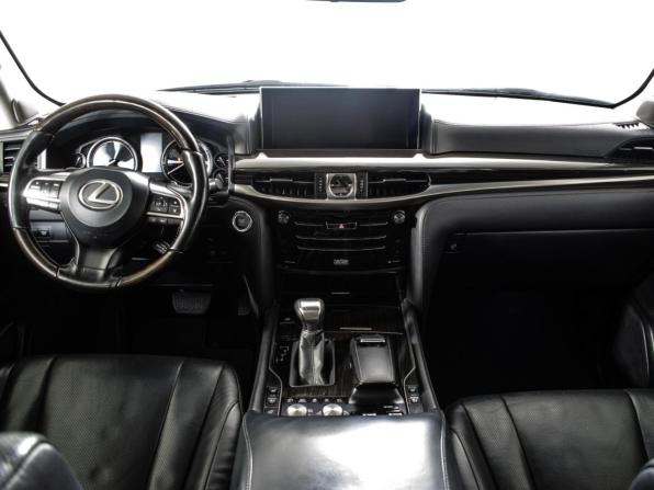 Lexus LX III Рестайлинг 2 с пробегом 2016 года, цена 6 495 000 рублей, 171620 км, внедорожник, Автокод Объявления