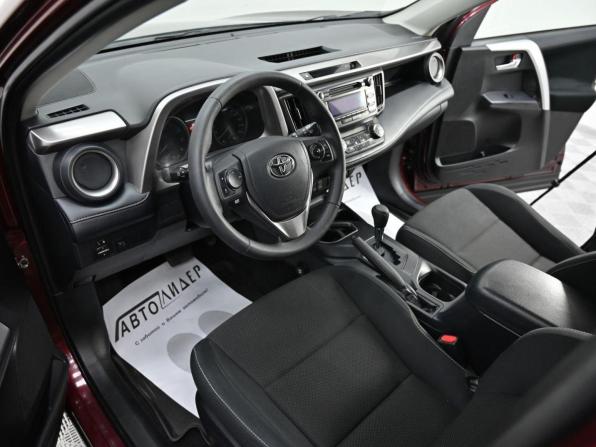 Toyota RAV4 IV (XA40) Рестайлинг с пробегом 2018 года, цена 1 559 000 рублей, 87000 км, внедорожник, Автокод Объявления