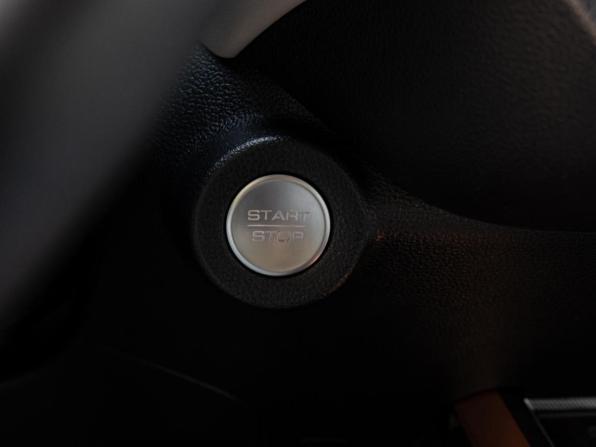 Haval Jolion I Рестайлинг с пробегом 2024 года, цена 2 200 000 рублей, 11162 км, внедорожник, Автокод Объявления