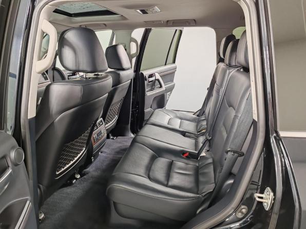 Toyota Land Cruiser 200 Series Рестайлинг 2 с пробегом 2016 года, цена 5 449 000 рублей, 203251 км, внедорожник, Автокод Объявления