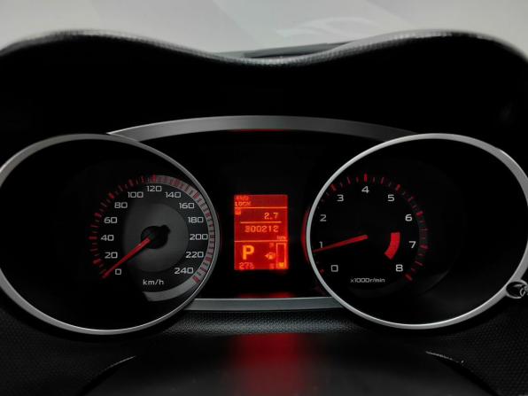 Mitsubishi Outlander II с пробегом 2007 года, цена 1 050 000 рублей, 300200 км, внедорожник, Автокод Объявления
