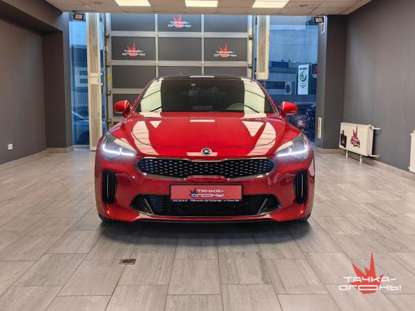 Kia Stinger I с пробегом 2018 года, цена 2 048 000 рублей, 125000 км, лифтбек, Автокод Объявления