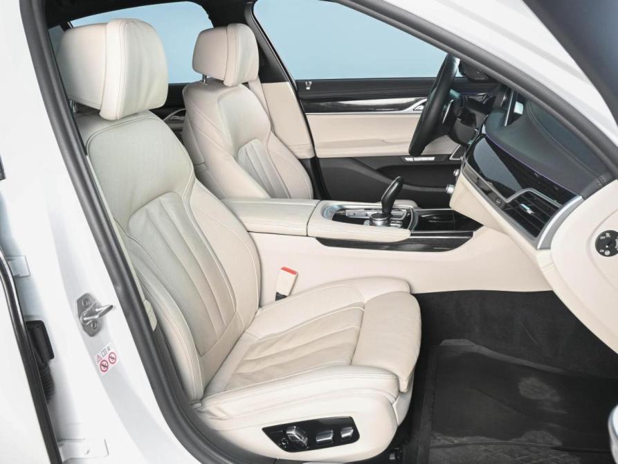 BMW 7 серии VI (G11/G12) Ростов-на-Дону  - изображение 8