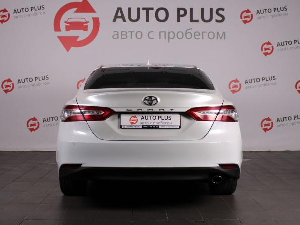 Toyota Camry VIII (XV70) с пробегом 2019 года, цена 2 525 000 рублей, 106600 км, седан, Автокод Объявления