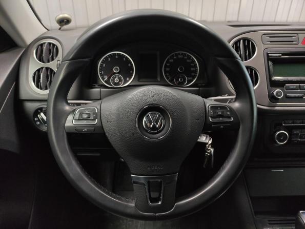 Volkswagen Tiguan I с пробегом 2010 года, цена 1 165 000 рублей, 223115 км, внедорожник, Автокод Объявления