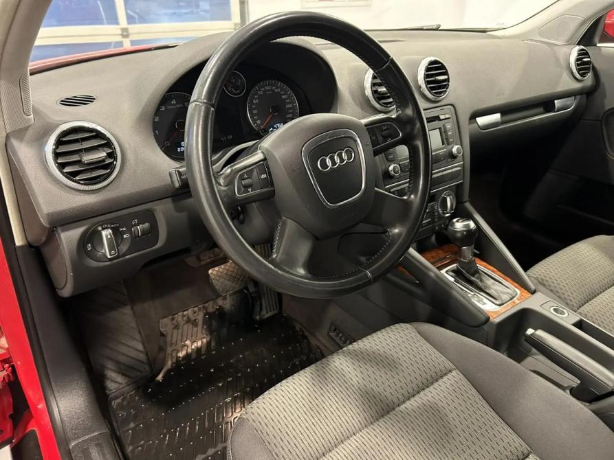 Audi A3 II (8P) Рестайлинг 2 Подольск  - изображение 7