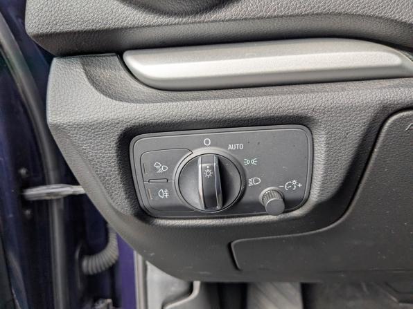 Audi A3 III (8V) Рестайлинг с пробегом 2017 года, цена 2 000 000 рублей, 103822 км, седан, Автокод Объявления