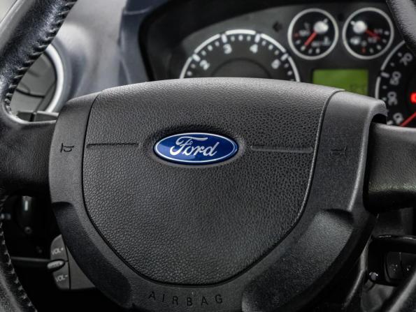 Ford Fiesta Mk5 с пробегом 2007 года, цена 499 000 рублей, 149284 км, хэтчбек, Автокод Объявления