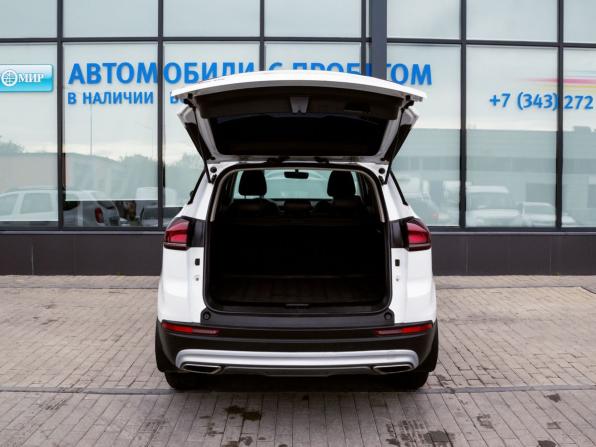 Geely Atlas Pro с пробегом 2024 года, цена 1 789 000 рублей, 115667 км, внедорожник, Автокод Объявления