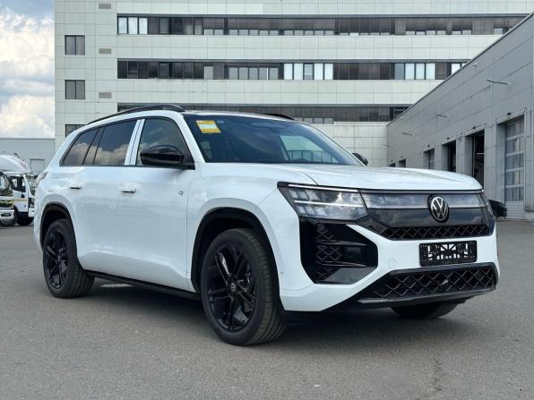 Volkswagen Teramont II (China Market) с пробегом 2026 года, цена 6 350 000 рублей, 37 км, внедорожник, Автокод Объявления