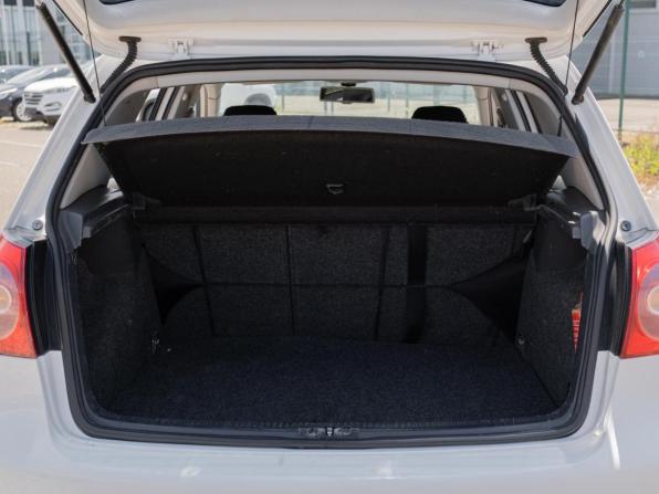 Volkswagen Golf V с пробегом 2008 года, цена 449 000 рублей, 371181 км, хэтчбек, Автокод Объявления