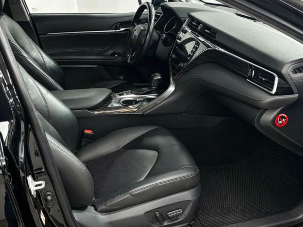 Toyota Camry VIII (XV70) с пробегом 2018 года, цена 2 850 000 рублей, 86162 км, седан, Автокод Объявления