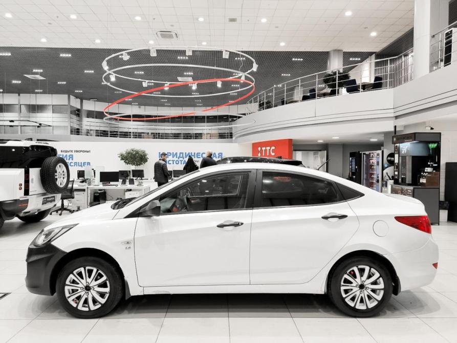 Hyundai Solaris I Казань  - изображение 10