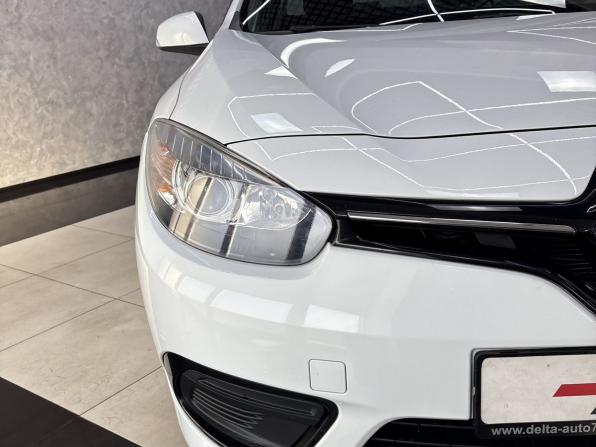 Renault Fluence I Рестайлинг с пробегом 2014 года, цена 935 000 рублей, 61086 км, седан, Автокод Объявления