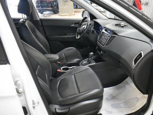 Hyundai Creta I с пробегом 2018 года, цена 1 979 000 рублей, 96580 км, внедорожник, Автокод Объявления