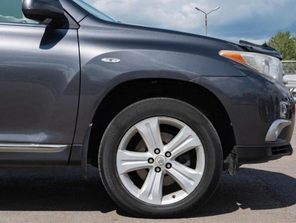 Toyota Highlander II (XU40) Рестайлинг с пробегом 2011 года, цена 2 199 000 рублей, 246865 км, внедорожник, Автокод Объявления