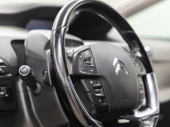 Citroen C4 Picasso II с пробегом 2015 года, цена 1 170 000 рублей, 125612 км, компактвэн, Автокод Объявления