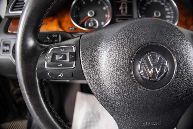 Volkswagen Passat B7 с пробегом 2012 года, цена 1 449 000 рублей, 270000 км, седан, Автокод Объявления
