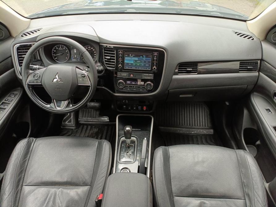 Mitsubishi Outlander III Рестайлинг 2 Санкт-Петербург  - изображение 13