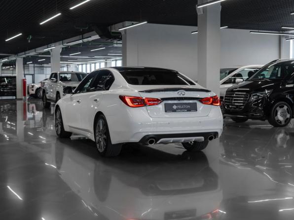 Infiniti Q50 I Рестайлинг с пробегом 2018 года, цена 3 250 000 рублей, 109350 км, седан, Автокод Объявления