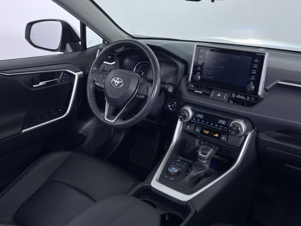 Toyota RAV4 V (XA50) с пробегом 2021 года, цена 3 690 000 рублей, 81400 км, внедорожник, Автокод Объявления