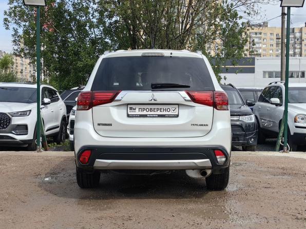 Mitsubishi Outlander III Рестайлинг с пробегом 2015 года, цена 1 129 000 рублей, 308000 км, внедорожник, Автокод Объявления