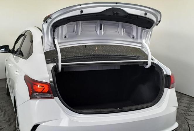 Hyundai Solaris II Рестайлинг с пробегом 2020 года, цена 1 540 000 рублей, 73962 км, седан, Автокод Объявления