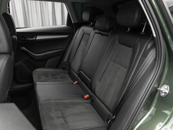 Skoda Karoq I с пробегом 2020 года, цена 2 830 000 рублей, 51578 км, внедорожник, Автокод Объявления