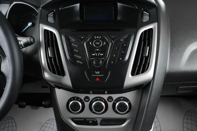 Ford Focus III с пробегом 2013 года, цена 729 000 рублей, 187000 км, хэтчбек, Автокод Объявления