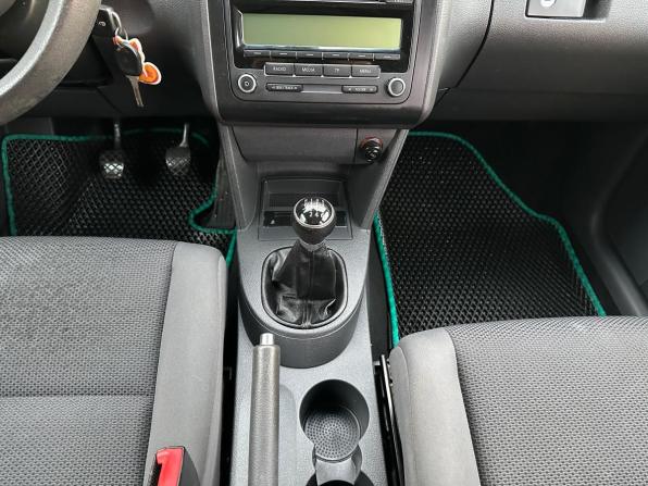Volkswagen Touran I Рестайлинг 2 с пробегом 2010 года, цена 599 000 рублей, 317000 км, компактвэн, Автокод Объявления