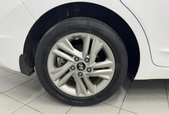 Hyundai Elantra VI (AD) Рестайлинг с пробегом 2019 года, цена 1 590 000 рублей, 185385 км, седан, Автокод Объявления