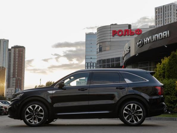 Kia Sorento IV с пробегом 2022 года, цена 3 388 000 рублей, 75203 км, внедорожник, Автокод Объявления