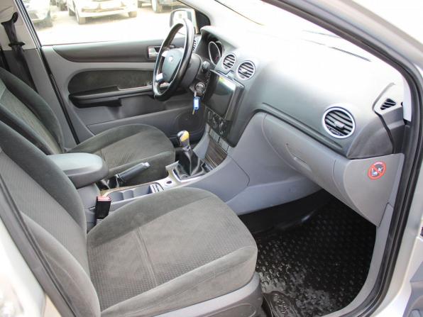 Ford Focus II Рестайлинг с пробегом 2009 года, цена 499 000 рублей, 234849 км, седан, Автокод Объявления
