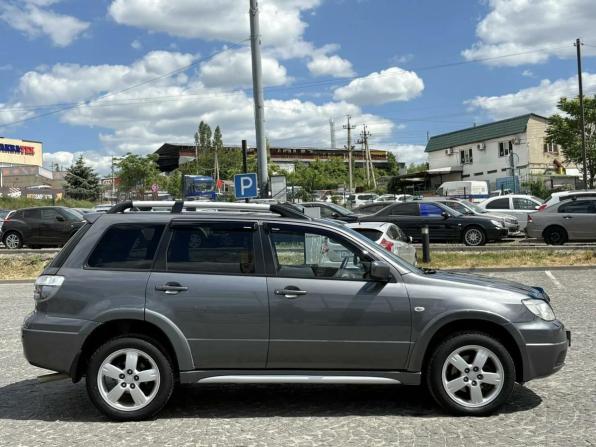Mitsubishi Outlander I с пробегом 2006 года, цена 520 000 рублей, 323223 км, внедорожник, Автокод Объявления