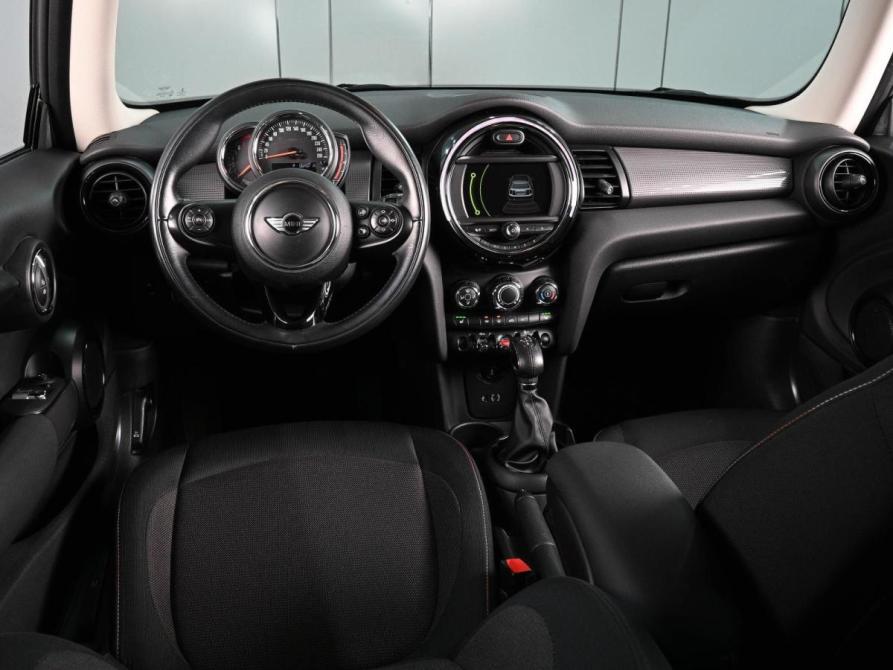 Mini Hatch III (F55/F56) Ростов-на-Дону  - изображение 6