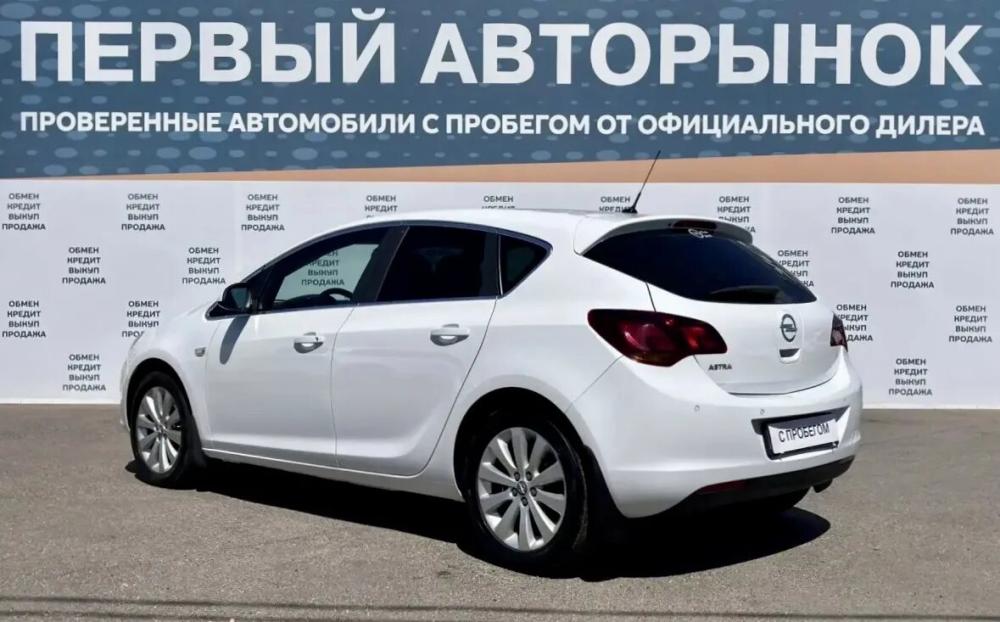 Opel Astra J Краснодар  - изображение 7