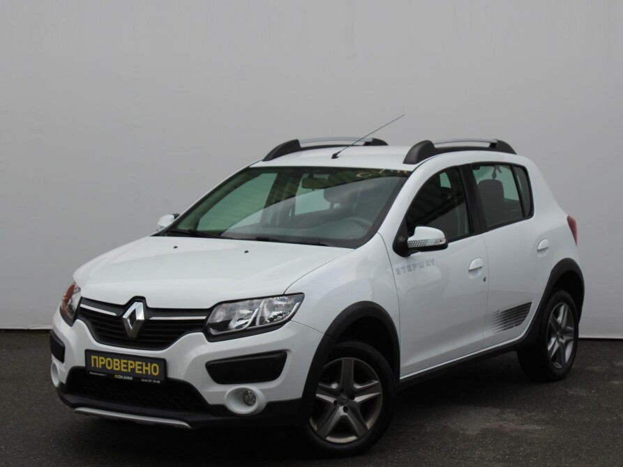 Степвей авито уфа. Сандеро степвей и Мерседес GLK.