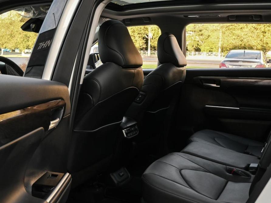 Toyota Highlander IV (XU70) Волгоград  - изображение 11